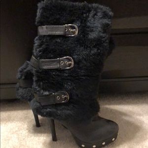 Heeled boots